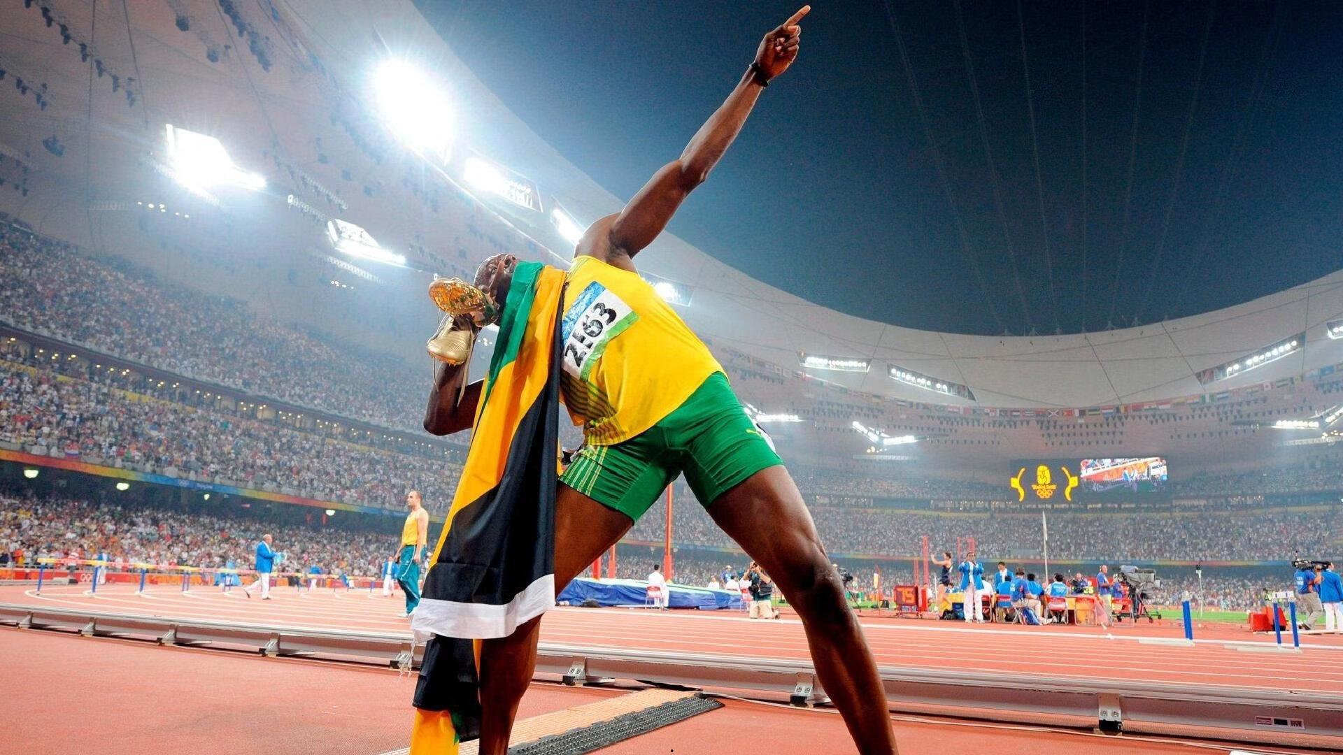 归化球员助力国足崛起，未来可期